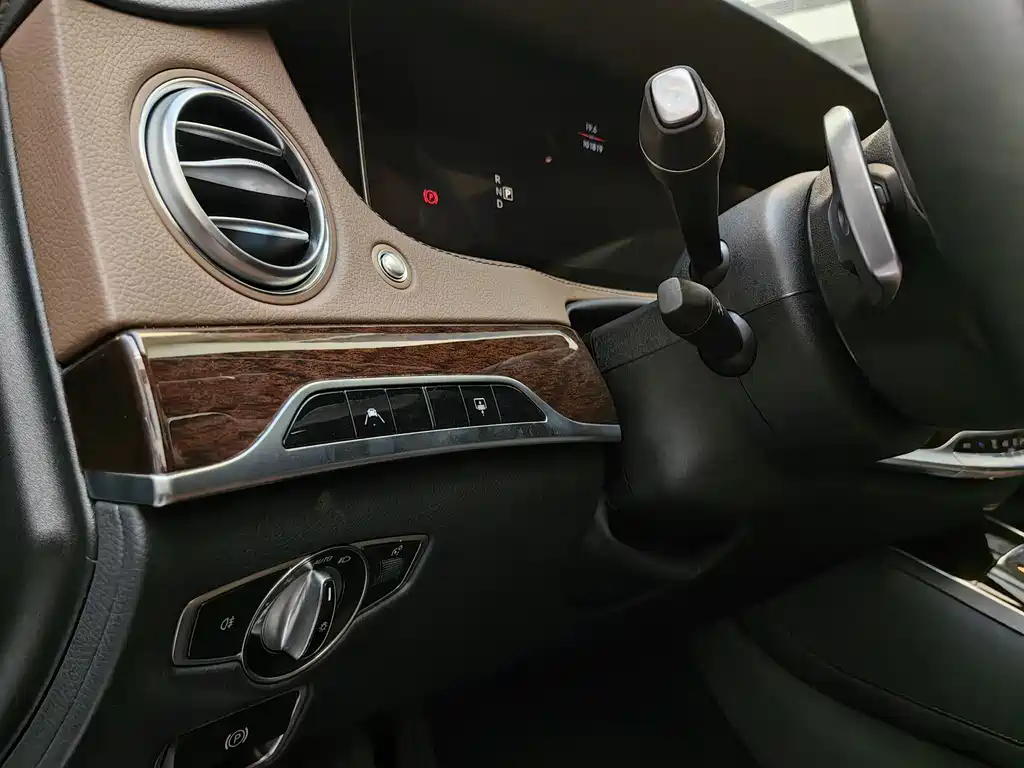 MERCEDES-BENZ S CLASS