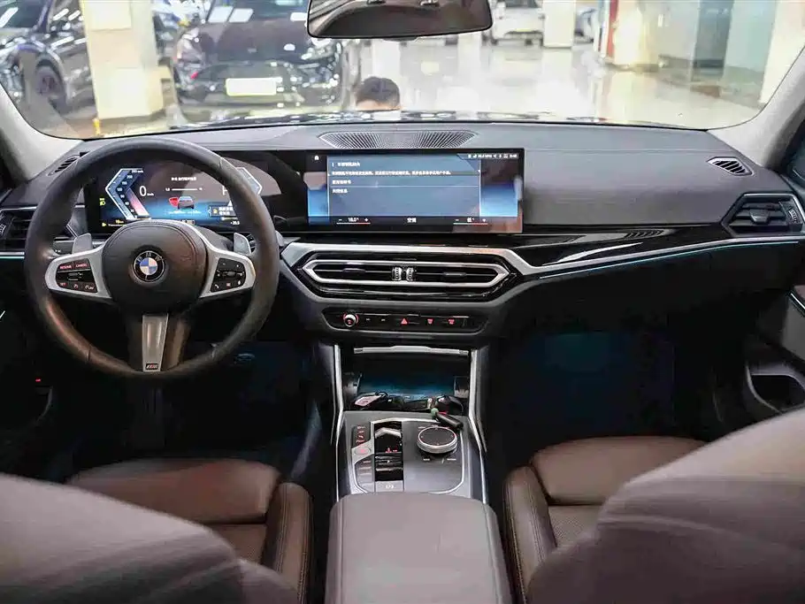 BMW 3 Series — миниатюра 6