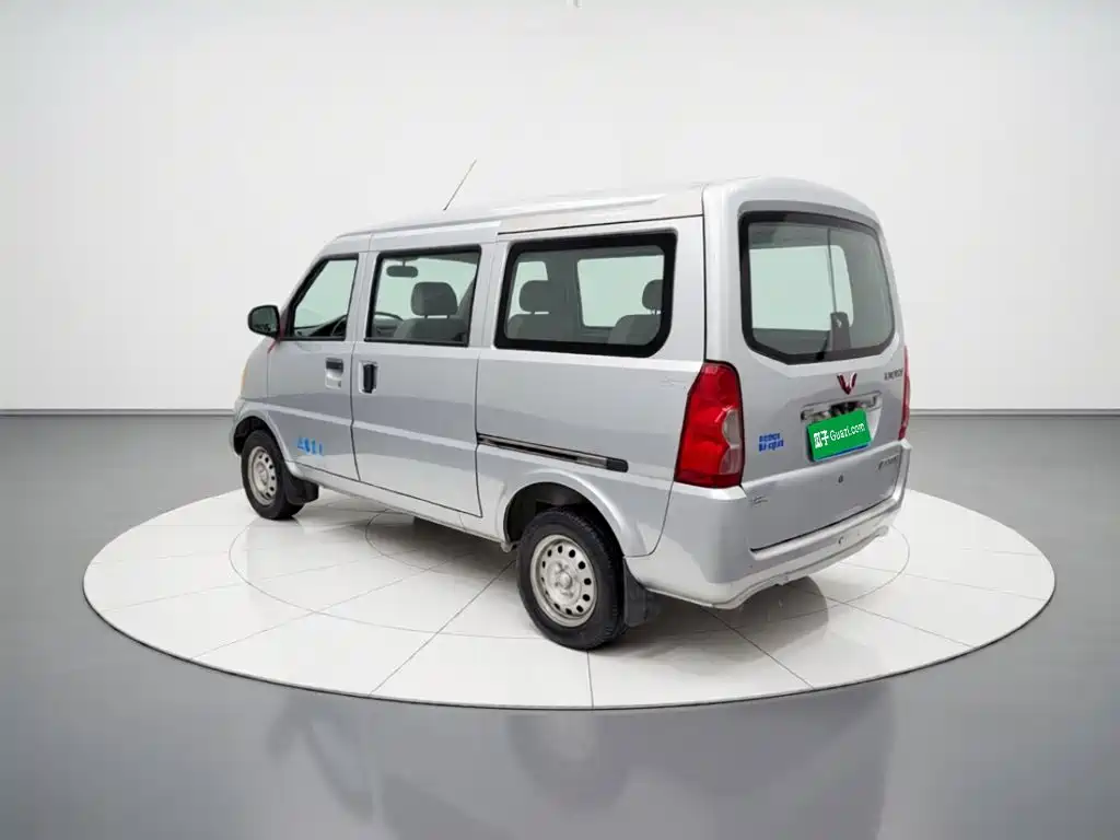 Wuling Rongguang — миниатюра 4