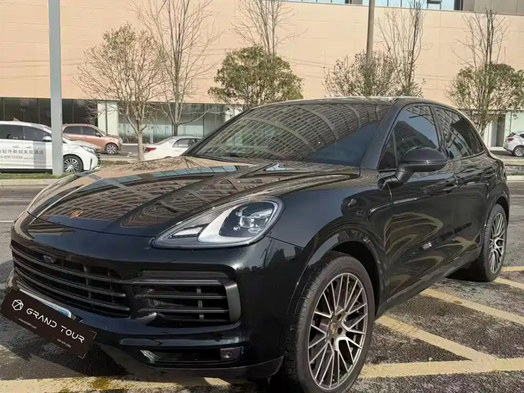Porsche Cayenne 2023