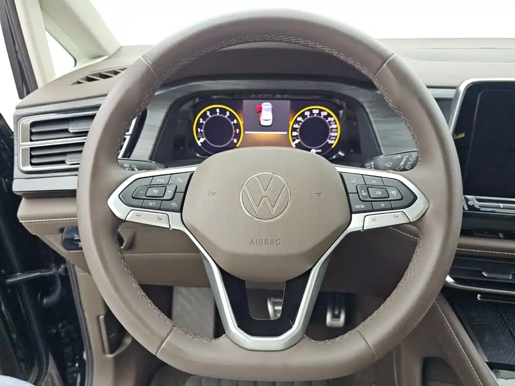 Volkswagen Viloran — миниатюра 10