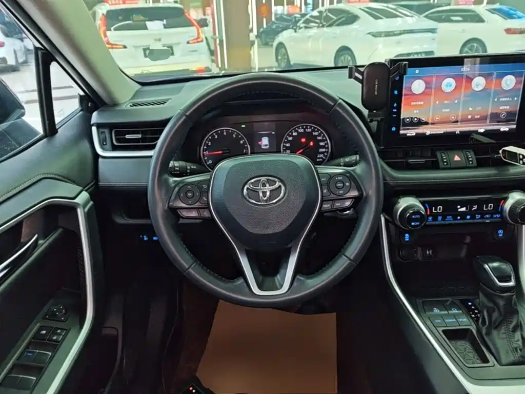 Toyota Wildlander — миниатюра 11