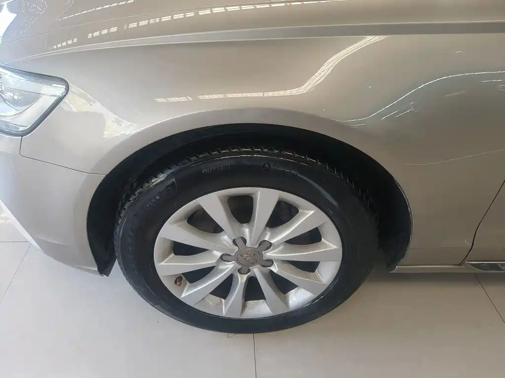 Audi A6L — миниатюра 5