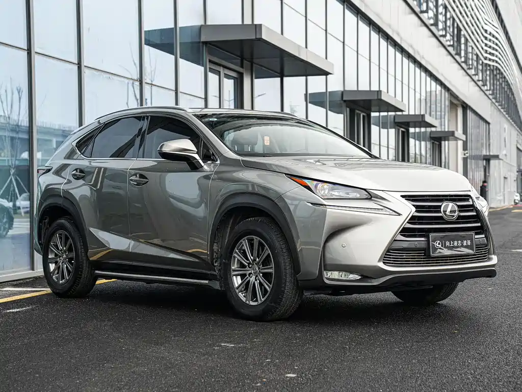 Lexus NX 2015 200