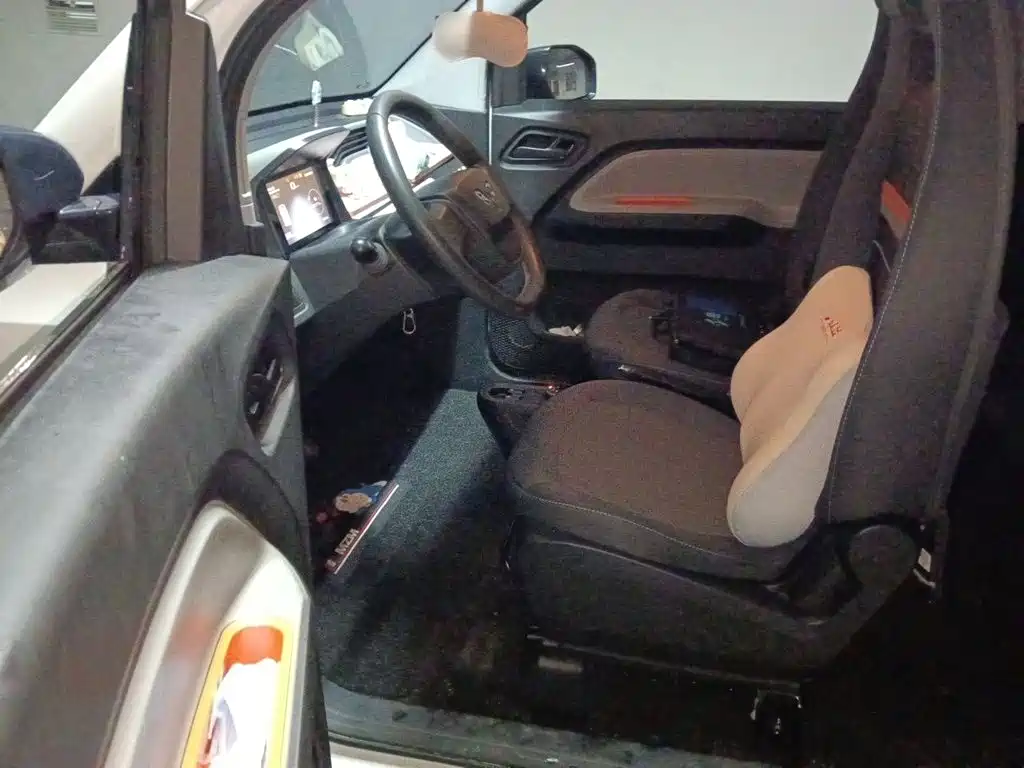 Wuling MINIEV — миниатюра 14
