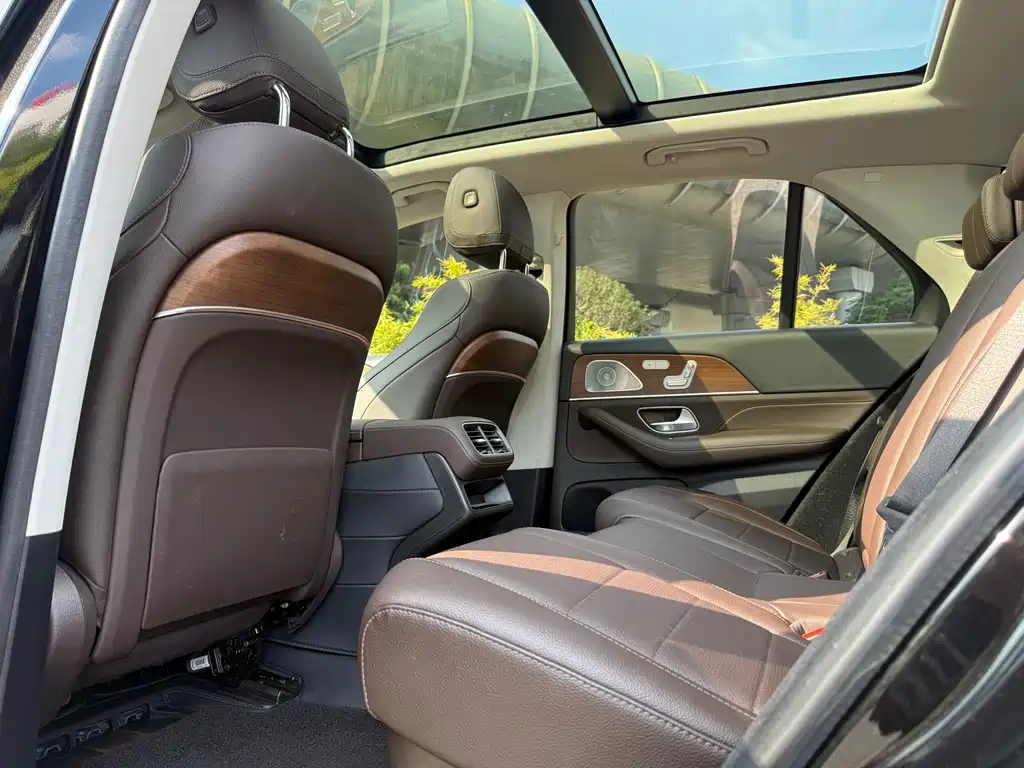 Mercedes-Benz GLE New Energy — миниатюра 22