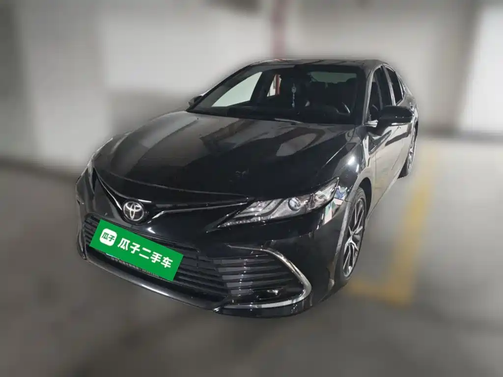 Toyota Camry — миниатюра 2