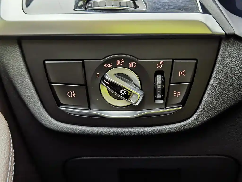 BMW X3 — миниатюра 21