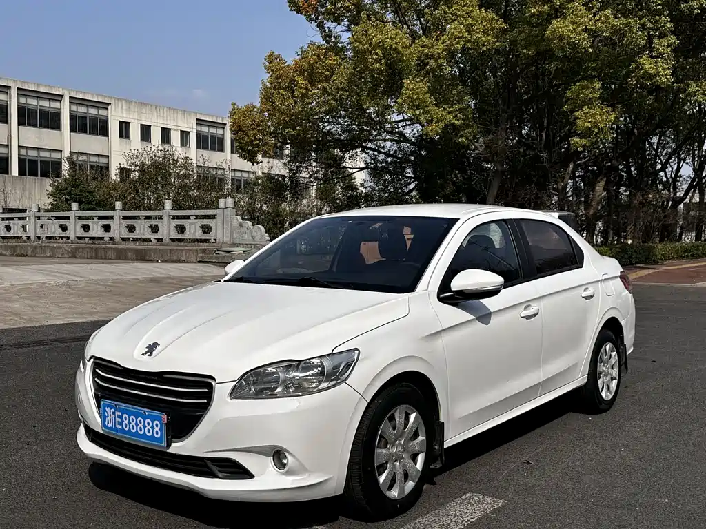 Peugeot 301