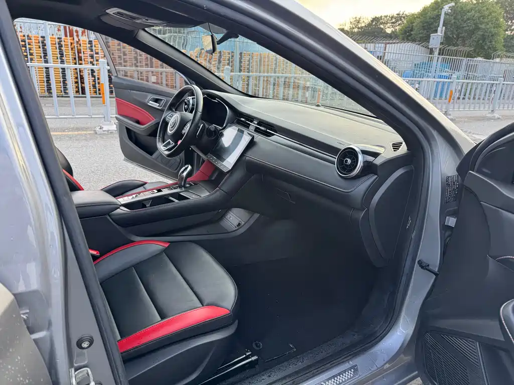 MG MG6 — миниатюра 10