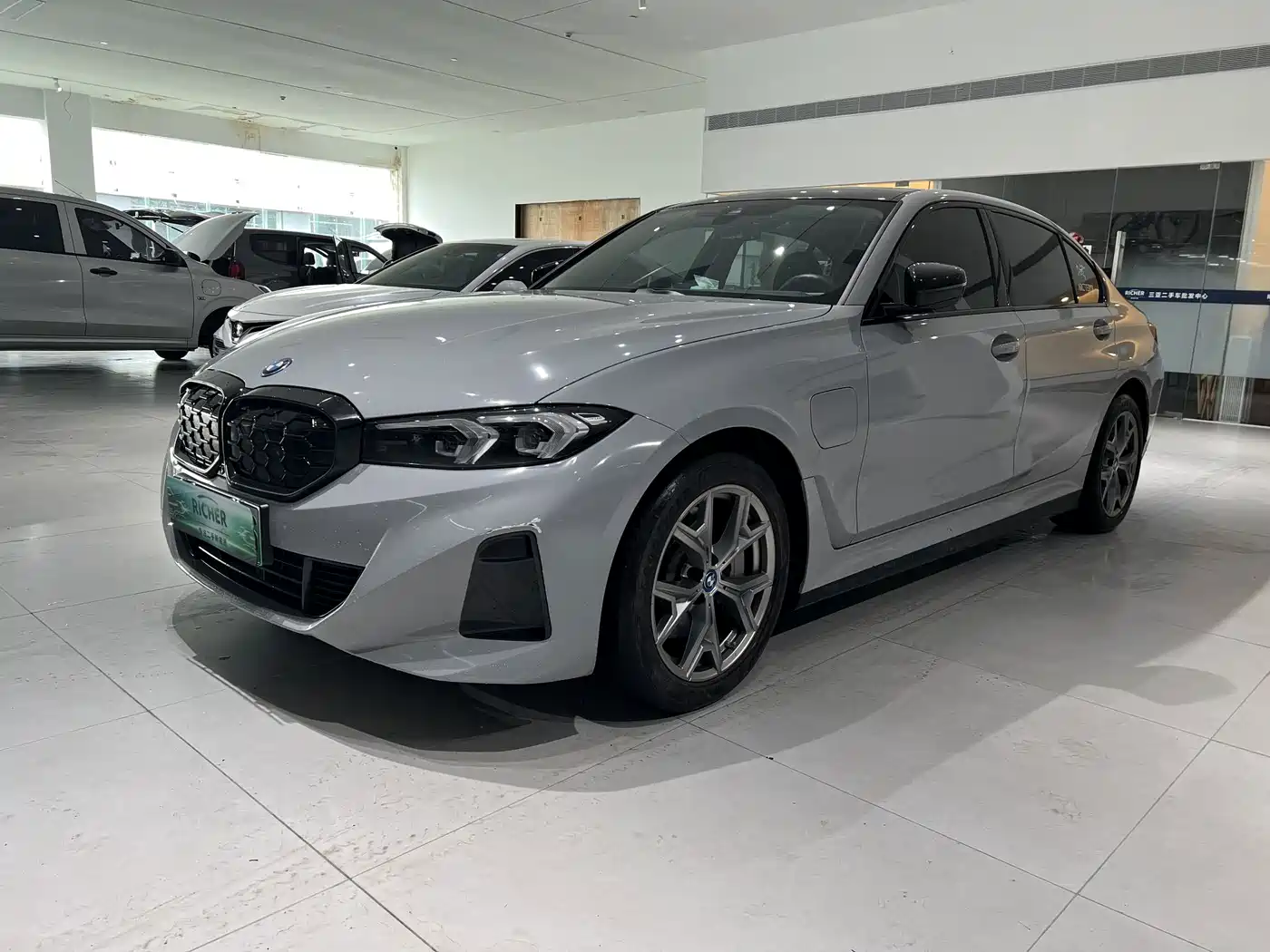 宝马i3 2022款 eDrive 35 L 2024