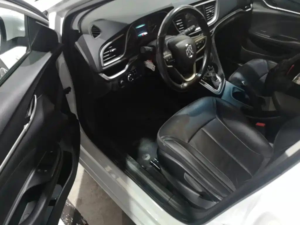 Buick Excelle — миниатюра 16