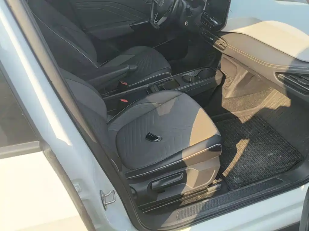 Volkswagen ID.3 — миниатюра 25