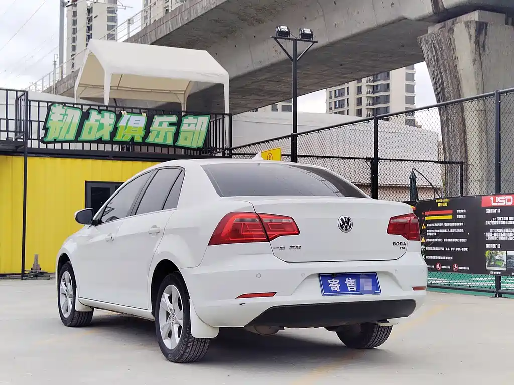 Volkswagen Bora — миниатюра 5