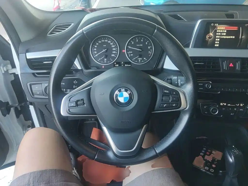 BMW X1 — миниатюра 11