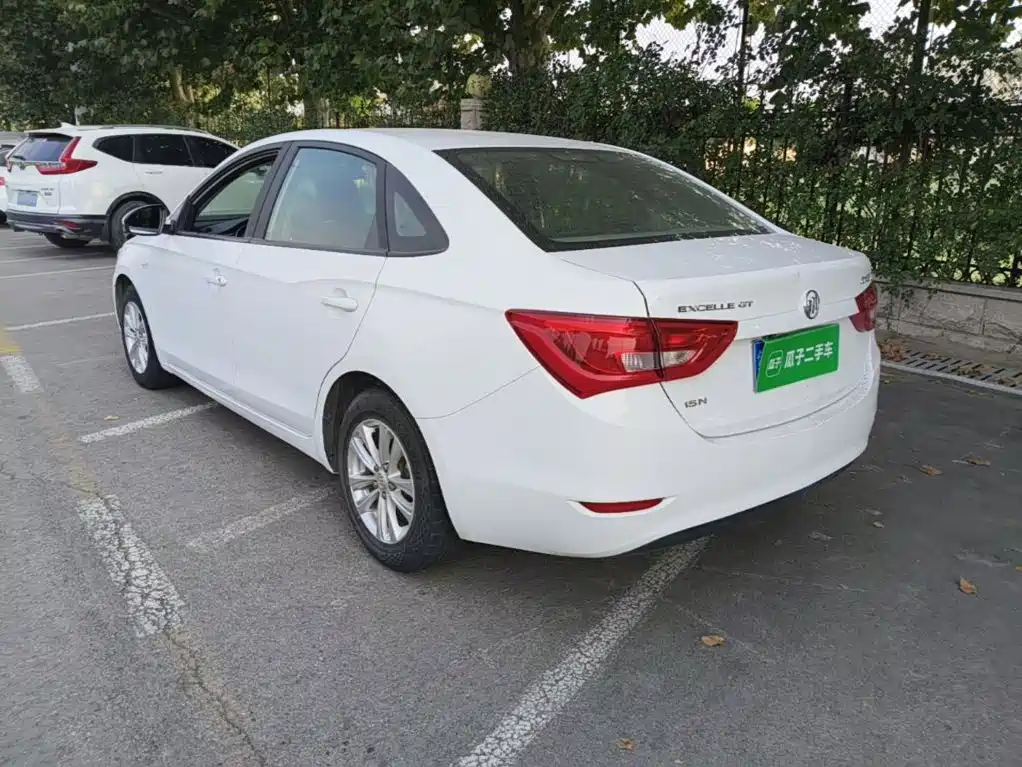 Buick Excelle — миниатюра 5