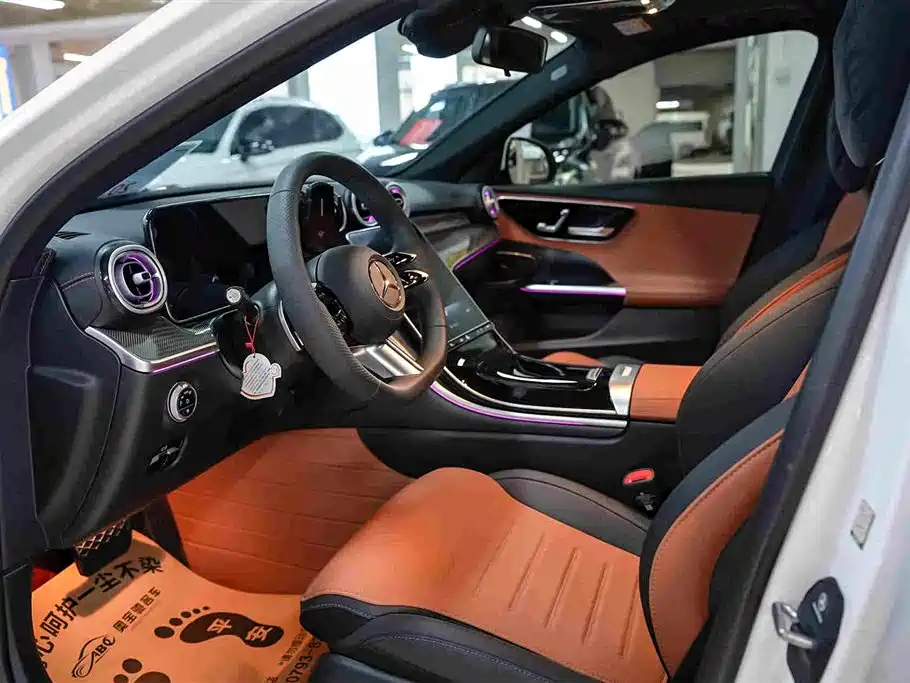 Mercedes-Benz C-Class — миниатюра 4