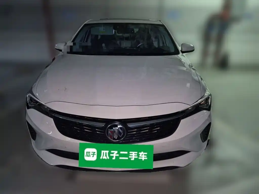 Buick Verano — миниатюра 24