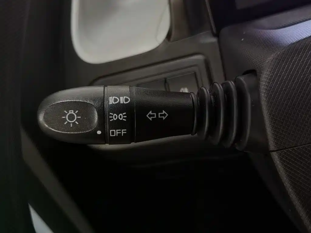 Wuling MINIEV — миниатюра 21