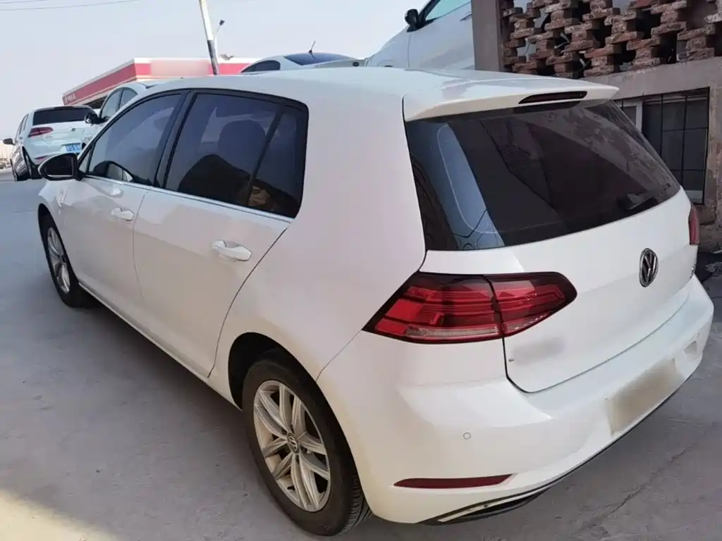 Volkswagen Golf — миниатюра 5