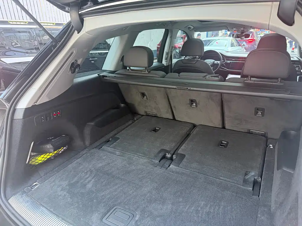 Audi Q7 — миниатюра 17