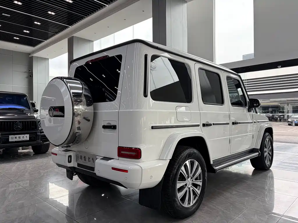 Mercedes-Benz G-Class — миниатюра 16
