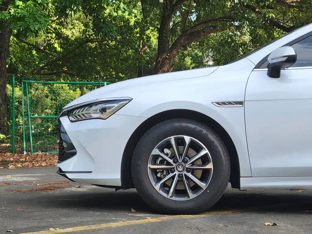 BYD Qin PLUS — миниатюра 14