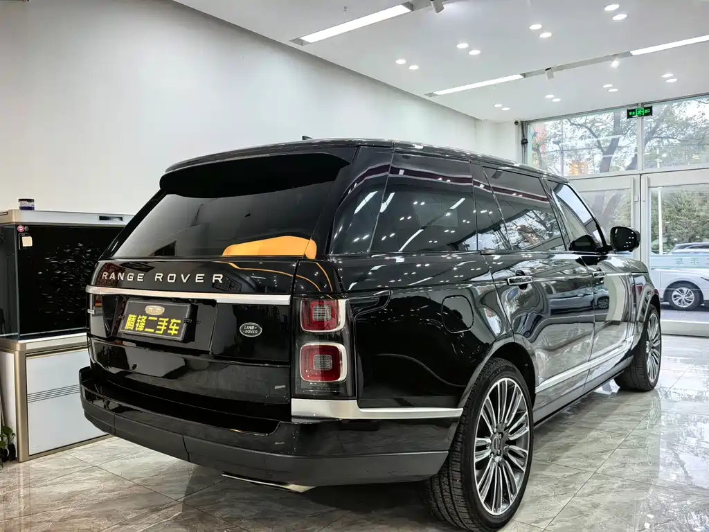 Land Rover Range Rover — миниатюра 4