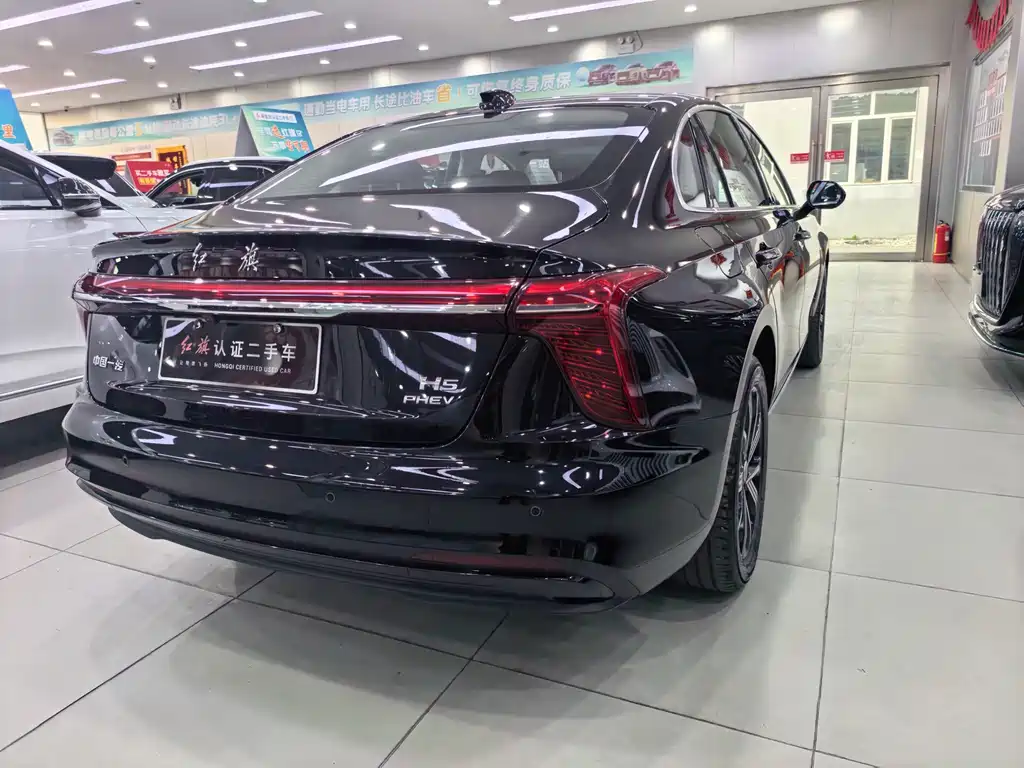 Hongqi Hongqi H5 PHEV — миниатюра 4