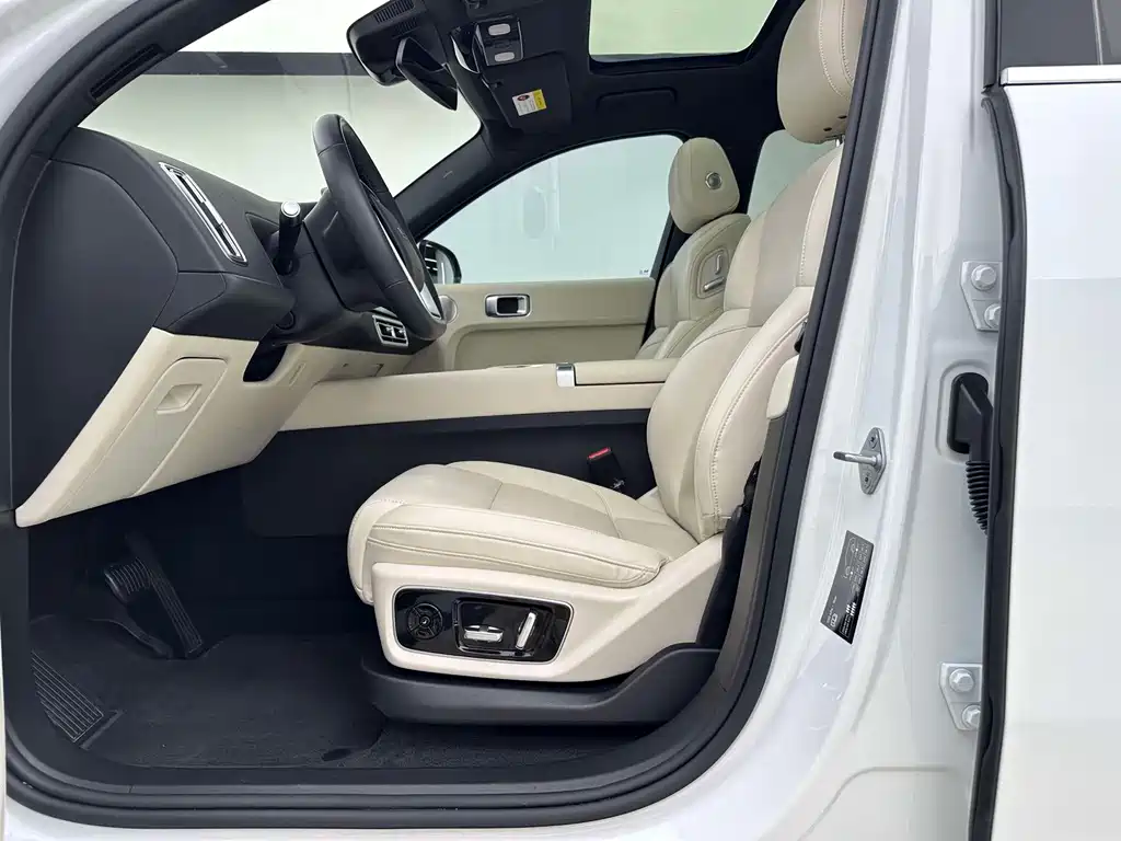 Li Auto Li L7 — миниатюра 4