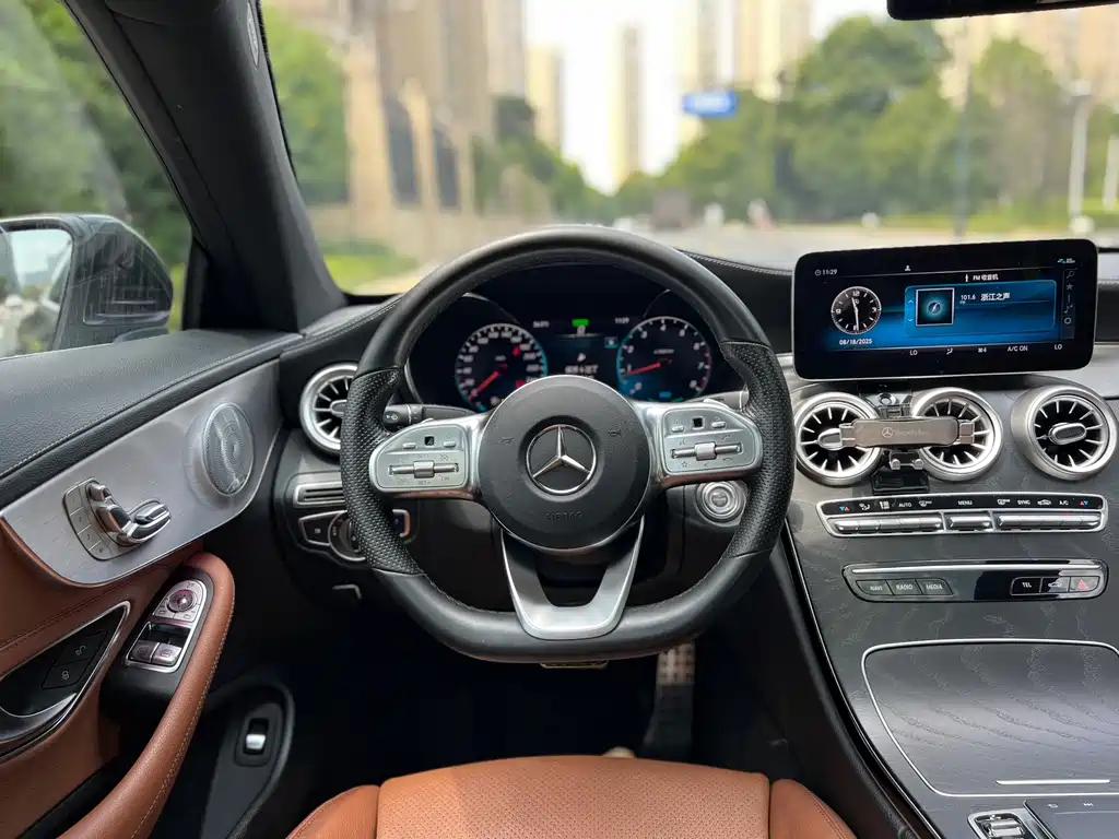 MERCEDES-BENZ C CLASS