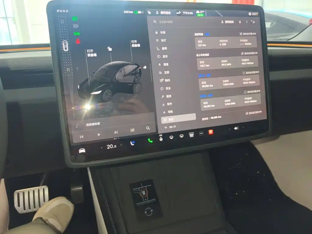 Tesla Model 3 — миниатюра 13