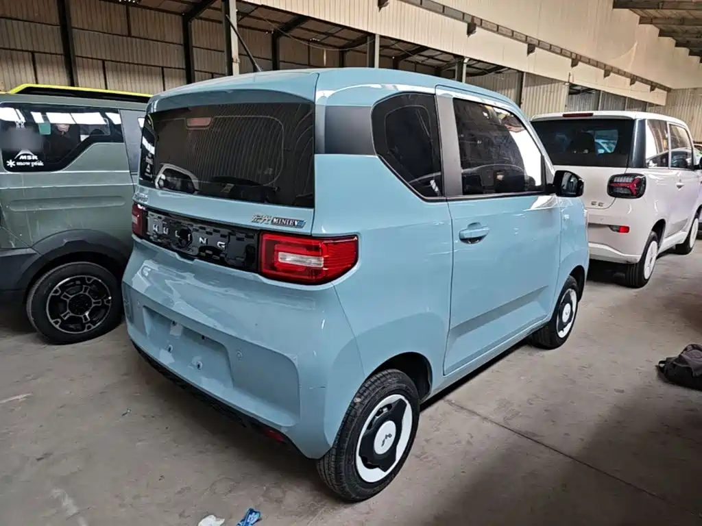 Wuling MINIEV — миниатюра 7