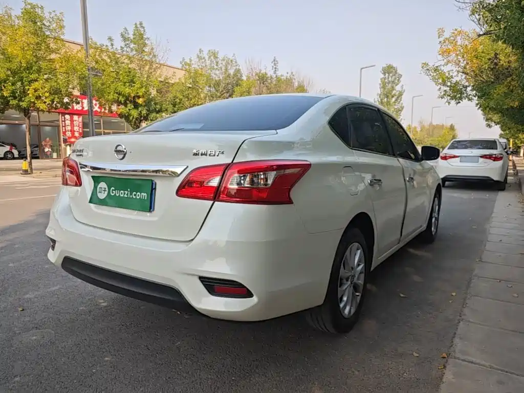Nissan Sylphy — миниатюра 7