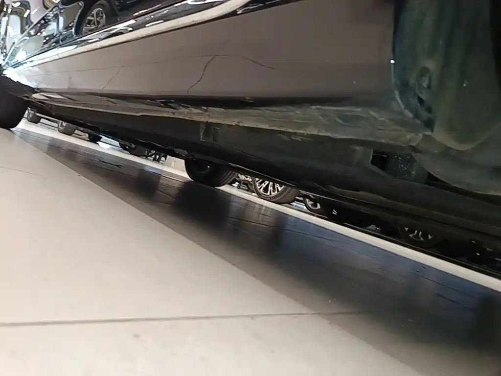 Hongqi Hongqi H5 — миниатюра 22