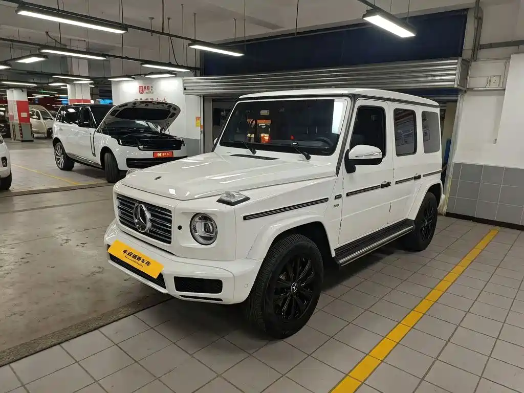 Mercedes-Benz G-Class