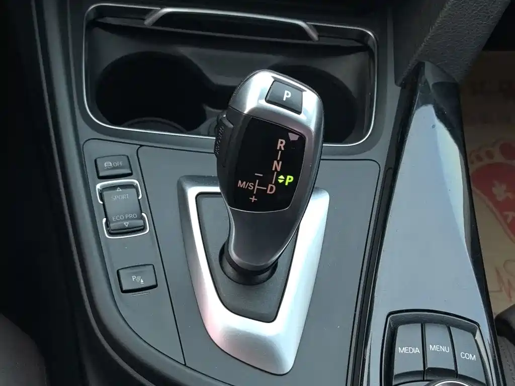 BMW 3 Series — миниатюра 15