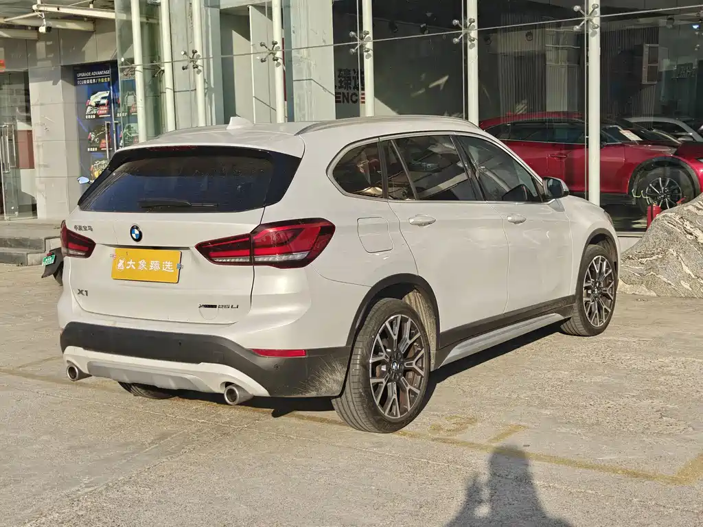 BMW X1 — миниатюра 16