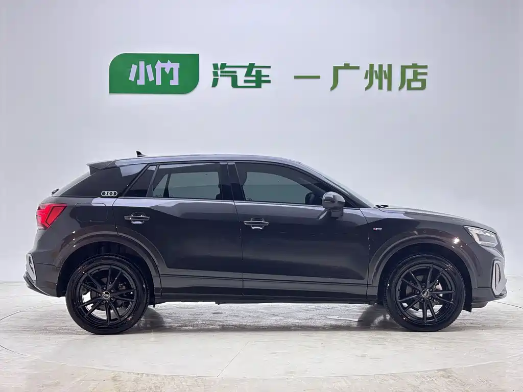 Audi Q2L — миниатюра 6