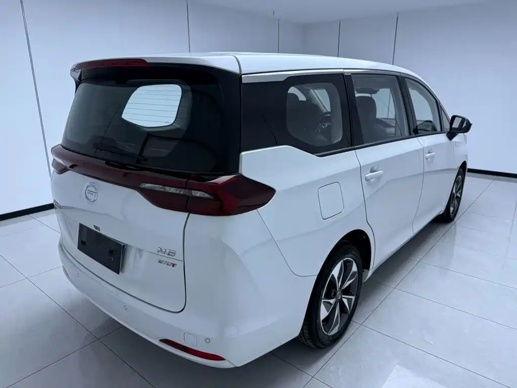 GAC Motor Trumpchi M6 — миниатюра 4