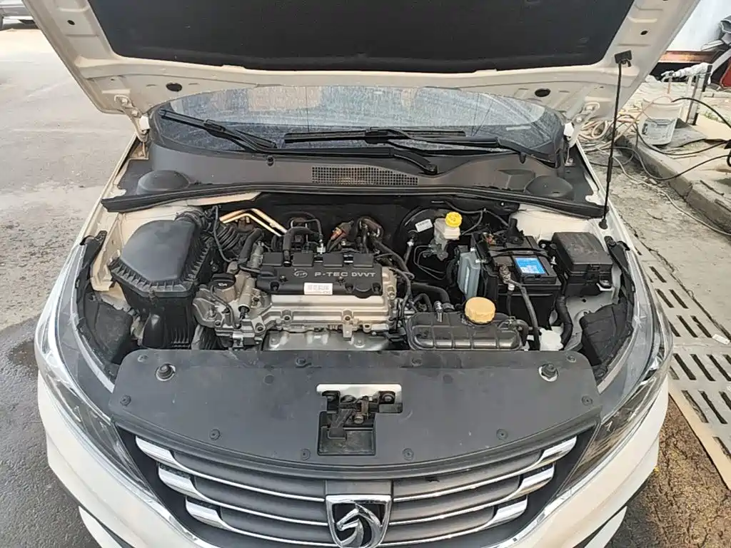 Baojun 310W — миниатюра 20