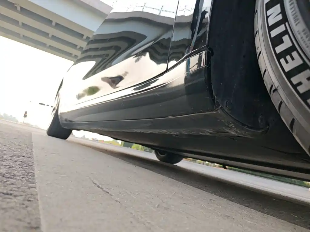 Tesla Model 3 — миниатюра 21