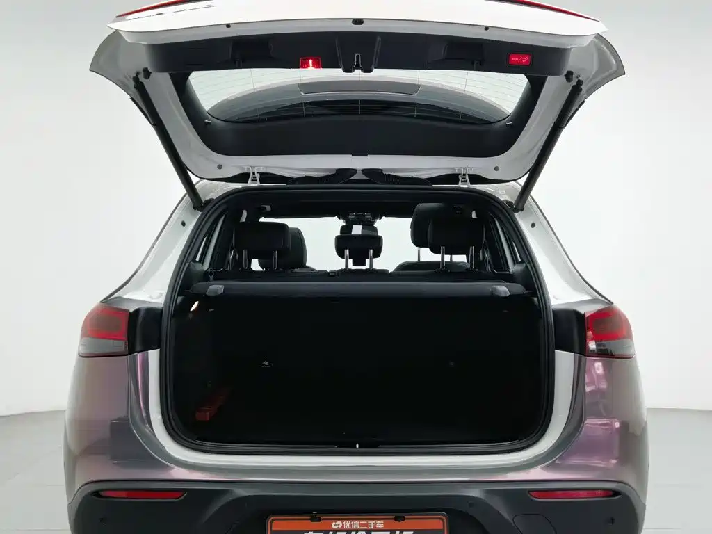 Mercedes-Benz EQA — миниатюра 16