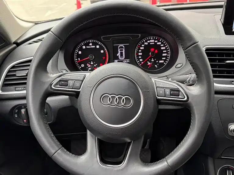 Audi Q3 — миниатюра 14