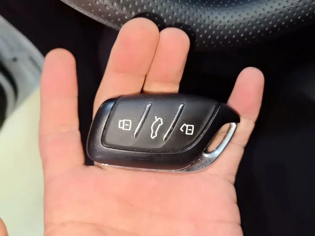 Roewe i5 — миниатюра 9
