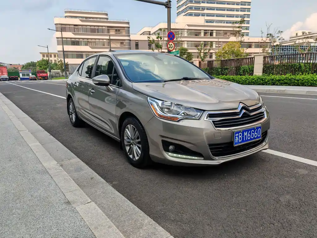Citroen C4L — миниатюра 3