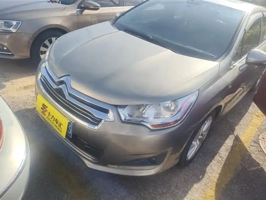 Citroen C4L 2015