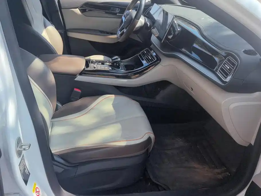 BYD Qin PLUS — миниатюра 8