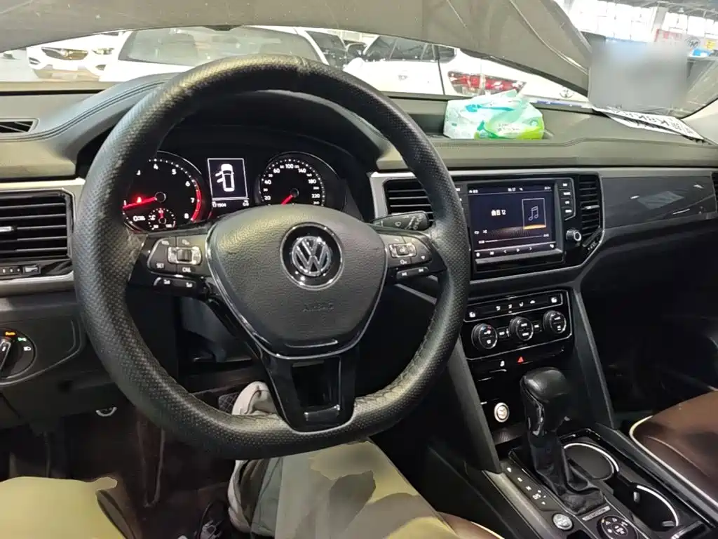 Volkswagen Teramont — миниатюра 10
