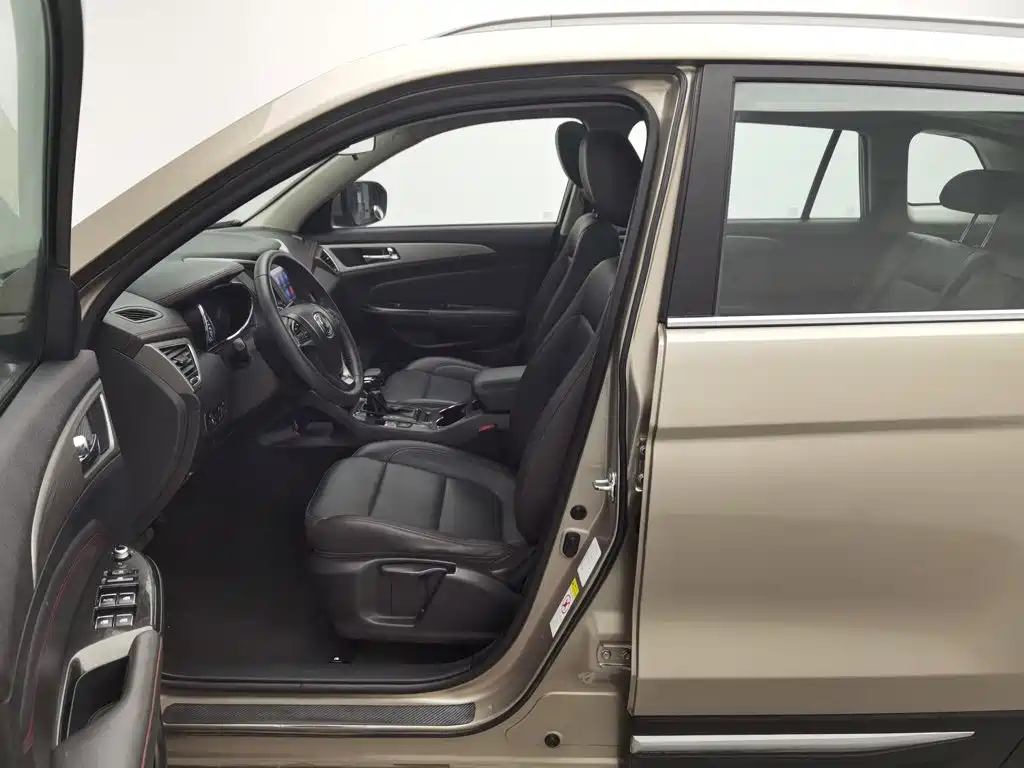 Changan CS75 — миниатюра 10